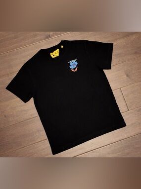 Kid’s Off-White T-Shirt (size 8)
